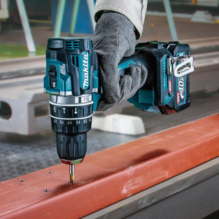 АКУМУЛАТОРНА БЕЗЧЕТКОВА УДАРНА БОРМАШИНА MAKITA HP002GA201