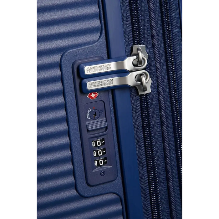 Среден куфар Soundbox American Tourister - полунощен темно
