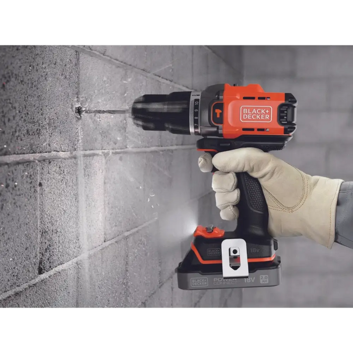 18V BCD383D2TA BLACK + DECKER бормашина/винтоверт