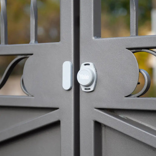 Аксесоар за отваряне на гаражни врати Yale Smart Opener