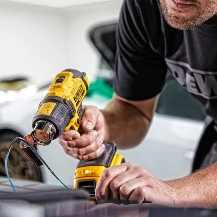 Термопистолет DeWALT DCE530N-XJ Пистолет за горещ въздух