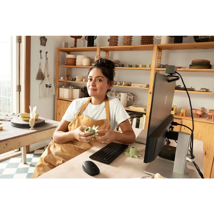 Компактна Bluetooth клавиатура HP 350 за множество