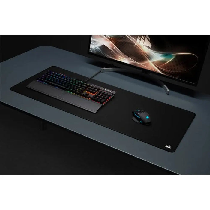 Нехлъзгаща се постелка Corsair MM350 PRO Черен