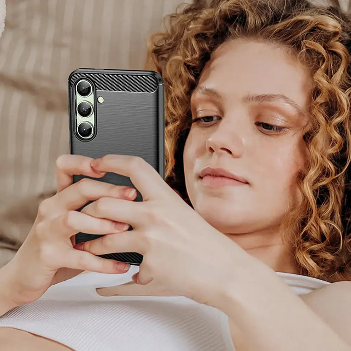 Карбонов калъф за Samsung Galaxy S24 FE - черен