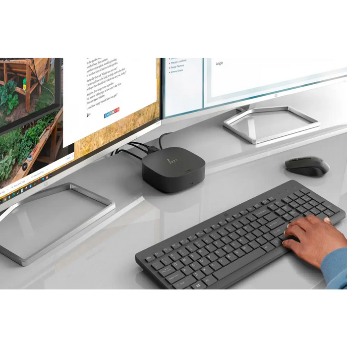 Комбинация от безжична мишка и клавиатура HP 330