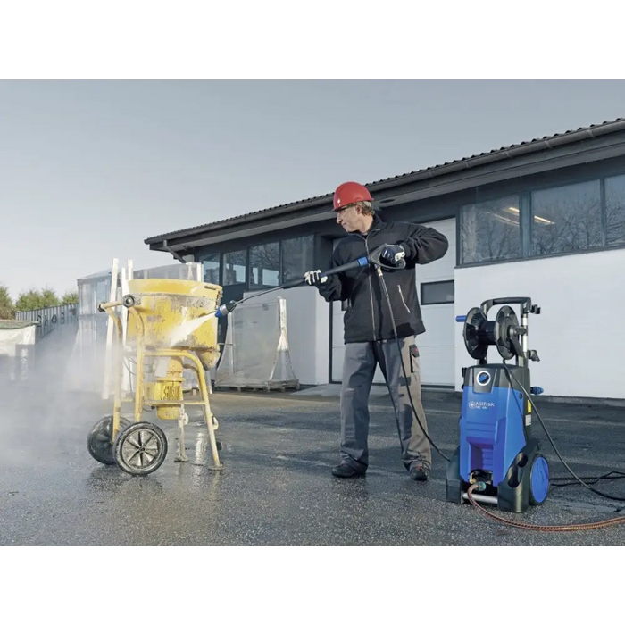 Електрическа машина за миене под налягане с барабан Nilfisk