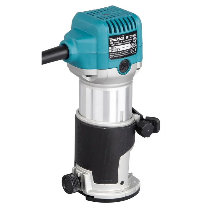 ЕЛЕКТРИЧЕСКА ФРЕЗОВА МАШИНА 710W MAKITA RT0702C
