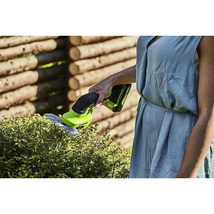 Ножица за трева и жив плет 24V 2Ah Greenworks G24SHTK2