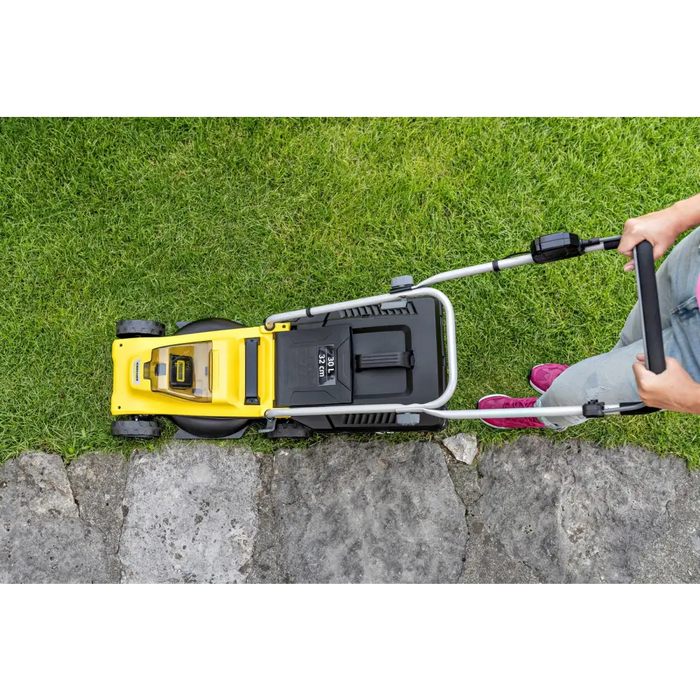Акумулаторна косачка KARCHER LMO 2-18 (1.445-400.0) Черен