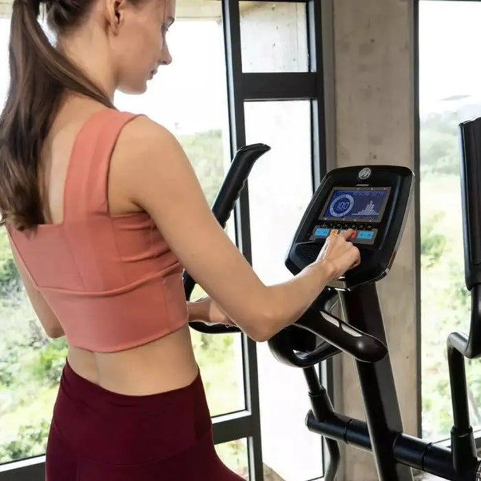 Horizon Fitness Andes 7.1 Елиптичен орбитален тренажор