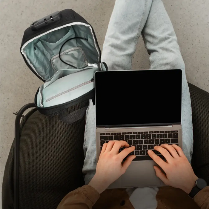 Градска раница Wozinsky Premium с едно рамо против кражба