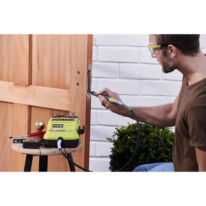 АКУМУЛАТОРЕН МУЛТИФУНКЦИОНАЛЕН ИНСТРУМЕНТ RYOBI R18RT-0