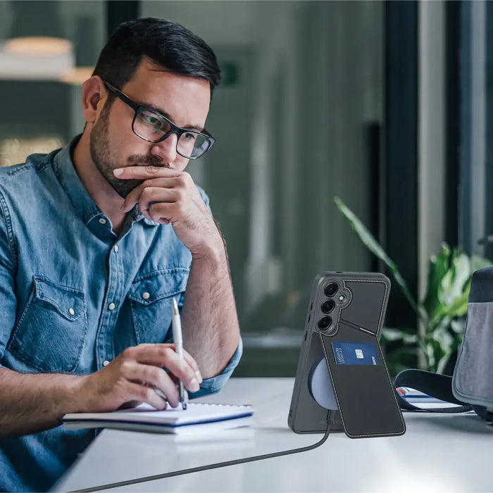 Калъф Dux Ducis Rafi II за Samsung Galaxy S25 със стойка