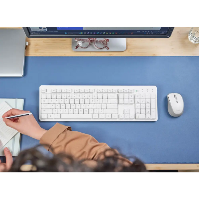 Клавиатура Trust Ody II Включена мишка Home/Office RF