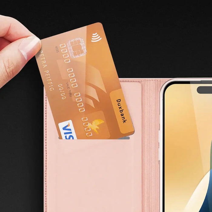 Калъф Dux Ducis Skin Pro за iPhone 16 с капак и слот
