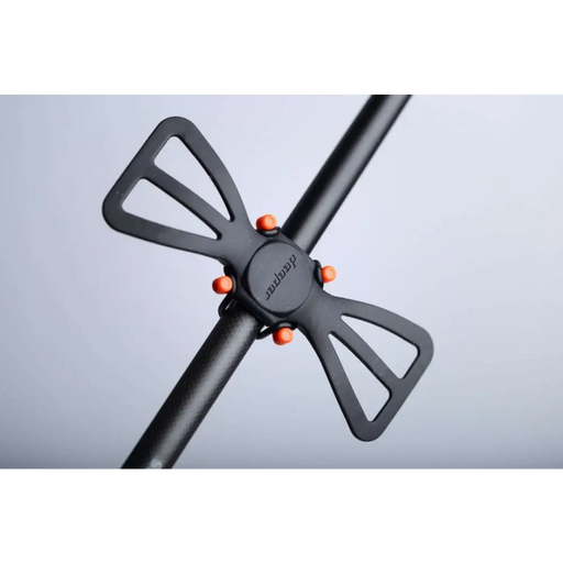 Държач за телефон с по-дълбоко монтиране на смартфон