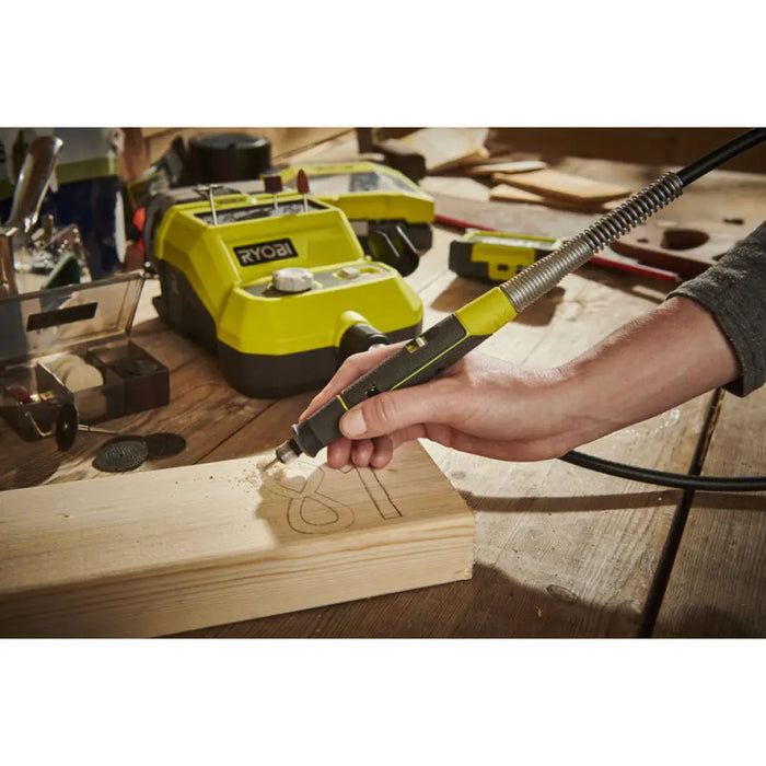 АКУМУЛАТОРЕН МУЛТИФУНКЦИОНАЛЕН ИНСТРУМЕНТ RYOBI R18RT-0