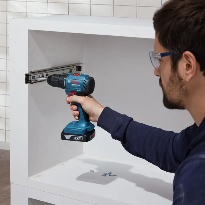 АКУМУЛАТОРНА БЕЗЧЕТКОВА БОРМАШИНА BOSCH PROFESSIONAL GSR