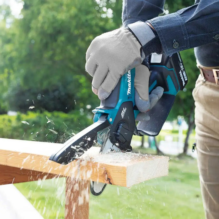 АКУМУЛАТОРЕН БЕЗЧЕТКОВ МИНИ ВЕРИЖЕН ТРИОН MAKITA DUC101Z