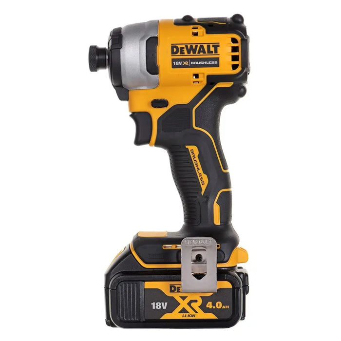 КОМПЛЕКТ ЗА ЕЛЕКТРОИНСТРУМЕНТИ DEWALT DCK2062M2T (DCD709