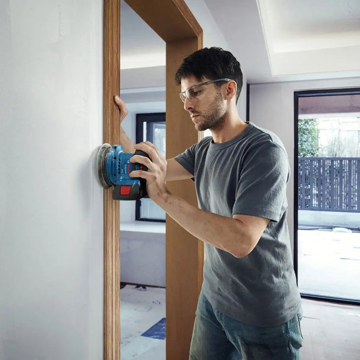 АКУМУЛАТОРЕН БЕЗЧЕТКОВ ЕКСЦЕНТЪРШЛАЙФ BOSCH PROFESSIONAL