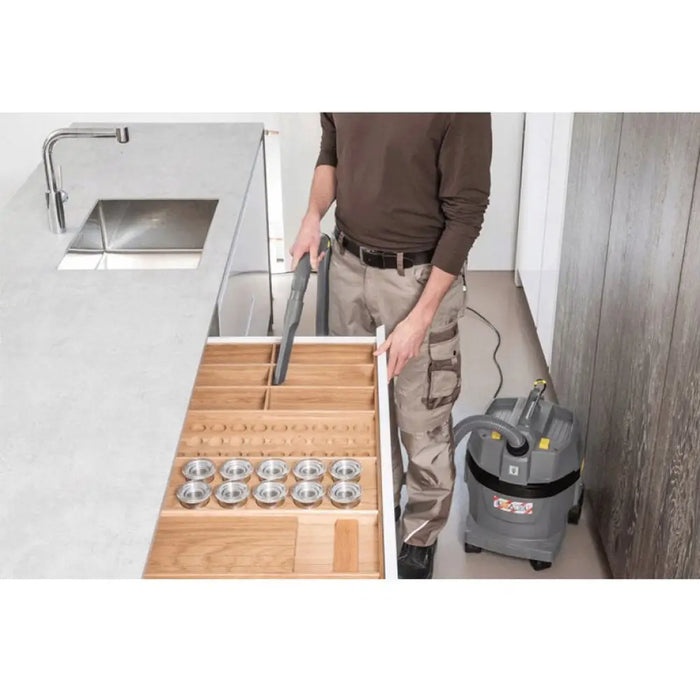 ПРАХОСМУКАЧКА KARCHER NT 22/1 Ap Te L
