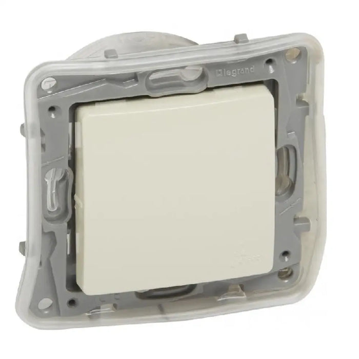 ДЕВИАТОРЕН КЛЮЧ С IP44 ЗАЩИТА NILOE LEGRAND - КРЕМ