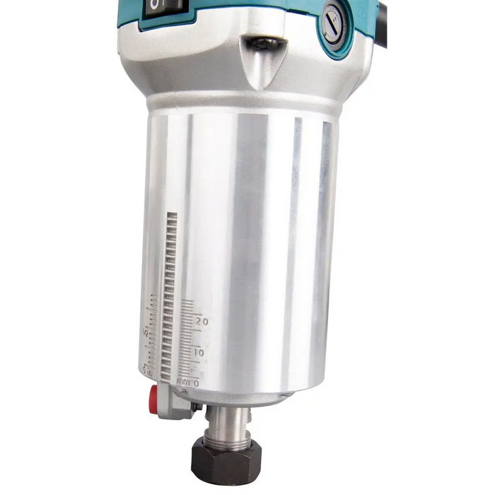 ЕЛЕКТРИЧЕСКА ФРЕЗОВА МАШИНА 710W MAKITA RT0702C
