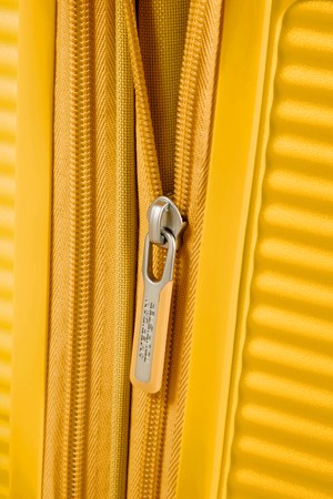 Голям куфар American Tourister Soundbox - златисто жълт