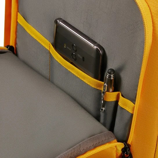 Кабинна раница American Tourister Take2Cabin S - жълта