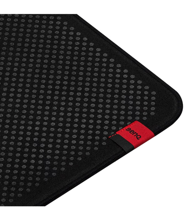 BenQ ZOWIE H-TR Extra Large 500x500 mm, Gaming Mouse Pad for Esports, Платнена повърхност, Гумена основа, Мекота, Дебелина 3,5 mm, Постоянно и контролиращо плъзгане, Зашити ръбове; Противохлъзгаща основа, По-мека еднородна гумена основа с висока плътност