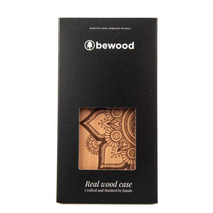 Дървен калъф Bewood Mandala Apple Tree за iPhone 14 Plus - светлокафяв
