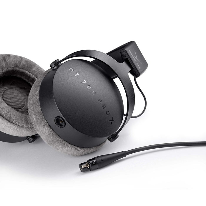 Слушалки Beyerdynamic DT 700 Pro X с кабелна лента за глава Stage/Studio Black