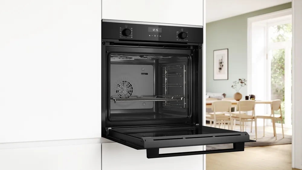 Bosch HBG237BB3, SER6, Oven A+, ecoClean back+Hydro, 7 HM, AutoPilot 10, Half Tray, SoftClose&SoftOpen, черен