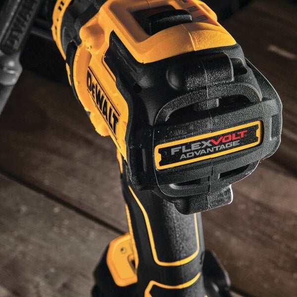 Бормашина DeWALT DCD999NT-XJ 2250 RPM 1.61 кг Черен, Сребрист, Жълт