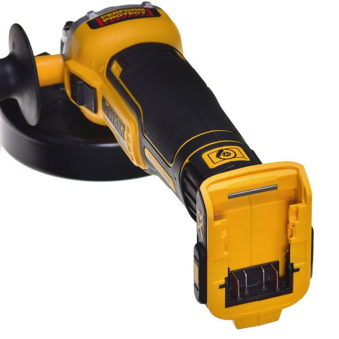 АКУМУЛАТОРЕН БЕЗЧЕТКОВ БЕЗЧЕТКОВ DEWALT DCG405P3-QW 18 V, 125 мм, БРОЙ БАТЕРИИ 3, 5.00 Ah, КУФАР