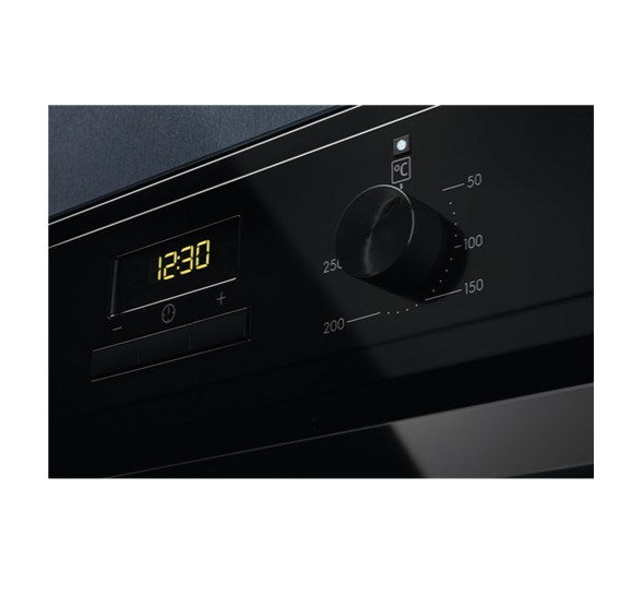 Electrolux EOF3H50BK 65 L 2090 WA Черен, Неръждаема стомана