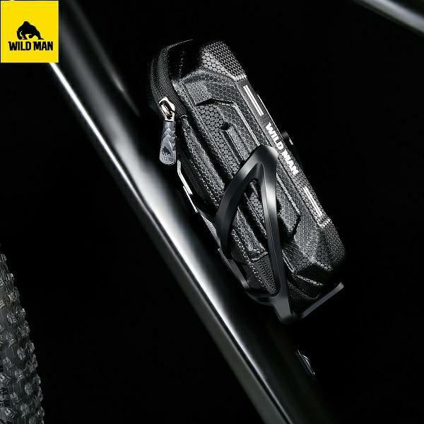 Черна торба за държач на бидон WILDMAN XT11 0.5L