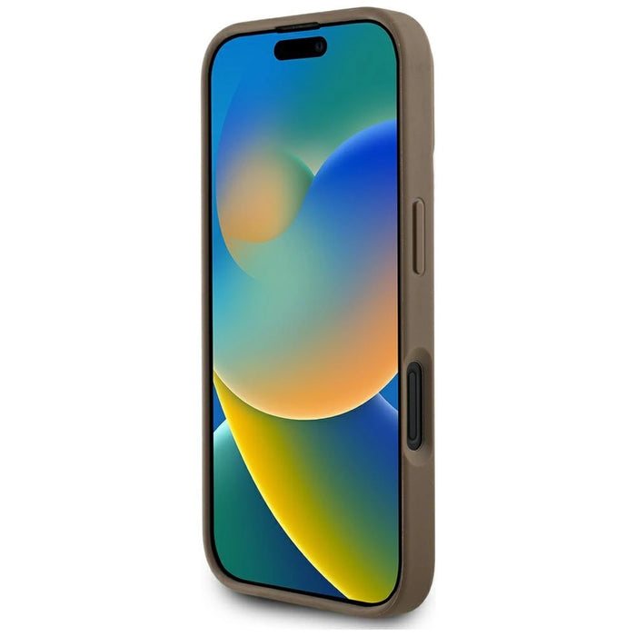 Калъф Guess Grained Hot Stamp Peony Triangle Logo MagSafe за iPhone 16 - кафяв