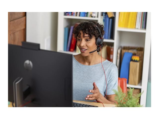 HP Poly Blackwire 5220 Слушалки за уши с кабел 3,5 мм жак черни