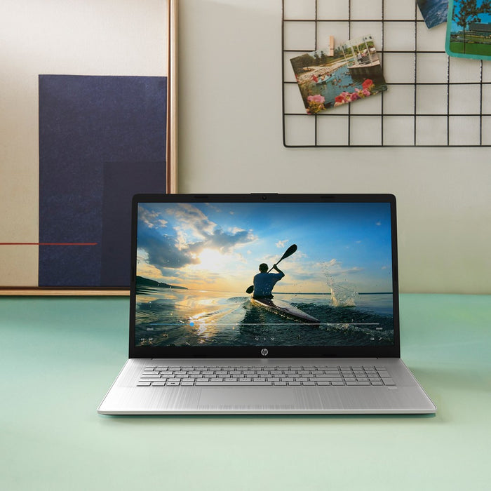 Лаптоп HP 17-cp3114nw AMD Ryzen™ 7 7730U 43,9 cm (17,3") Full HD 16 GB DDR4-SDRAM 512 GB SSD Wi-Fi 6 (802.11ax) Windows 11 Home Silver