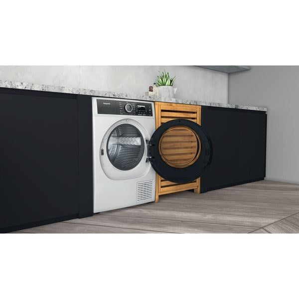Сушилня Hotpoint H8 D94WB EU Свободностояща Зареждане отпред 9 кг A+++ Бяла