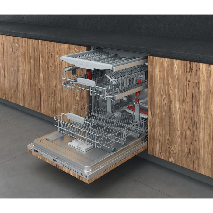 Съдомиялна Hotpoint HI 5030 WEF Напълно вградена 14 комплекта D