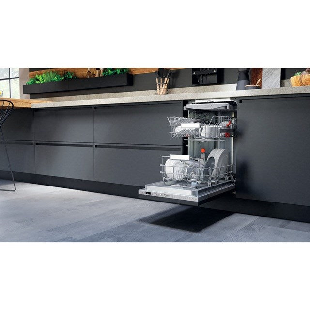 Hotpoint Ariston HSIO 3O35 WFE Напълно вграден 10 комп. г