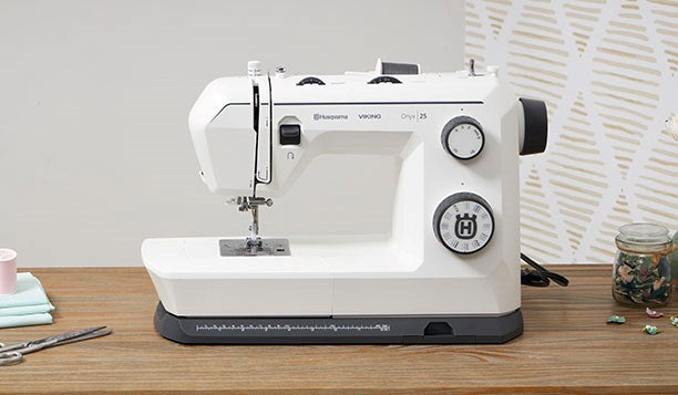 Шевна машина Husqvarna Onyx 25