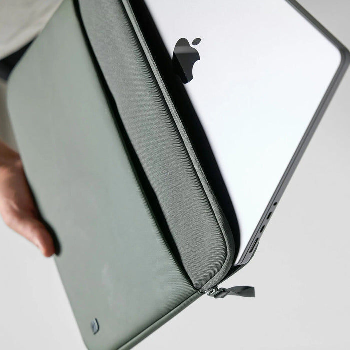 Калъф за каптоп Incase INCO400718-SIV Каки