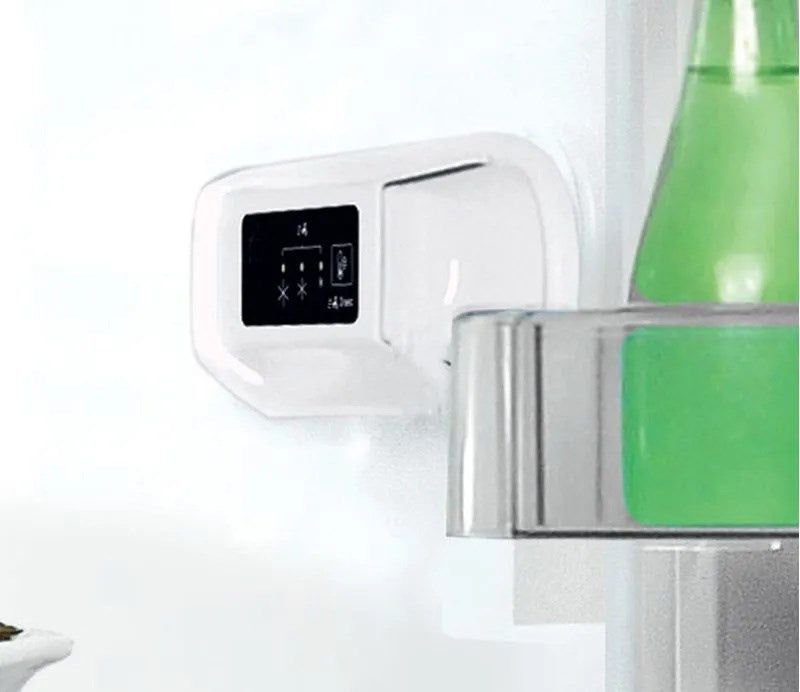 Indesit LI8 S2E X Свободностоящ хладилник с фризер 339л E Сребрист