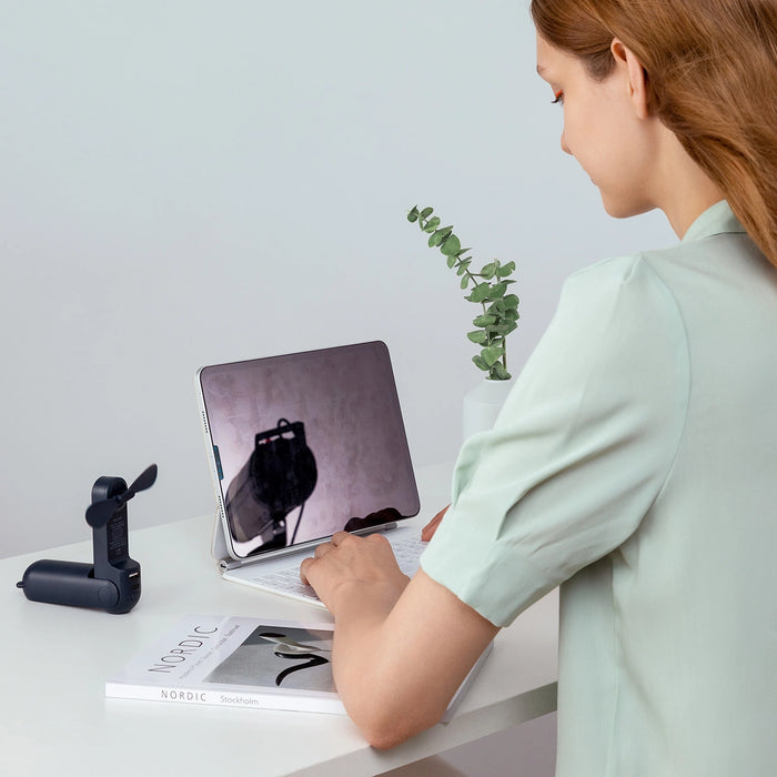 Ръчен вентилатор Jisulife Life8 Мини преносим USB вентилатор с Преносима батерия Powerbank и фенерче - син