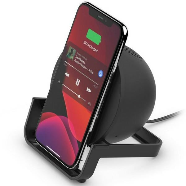 Индукционно зарядно Belkin с високоговорител, черно