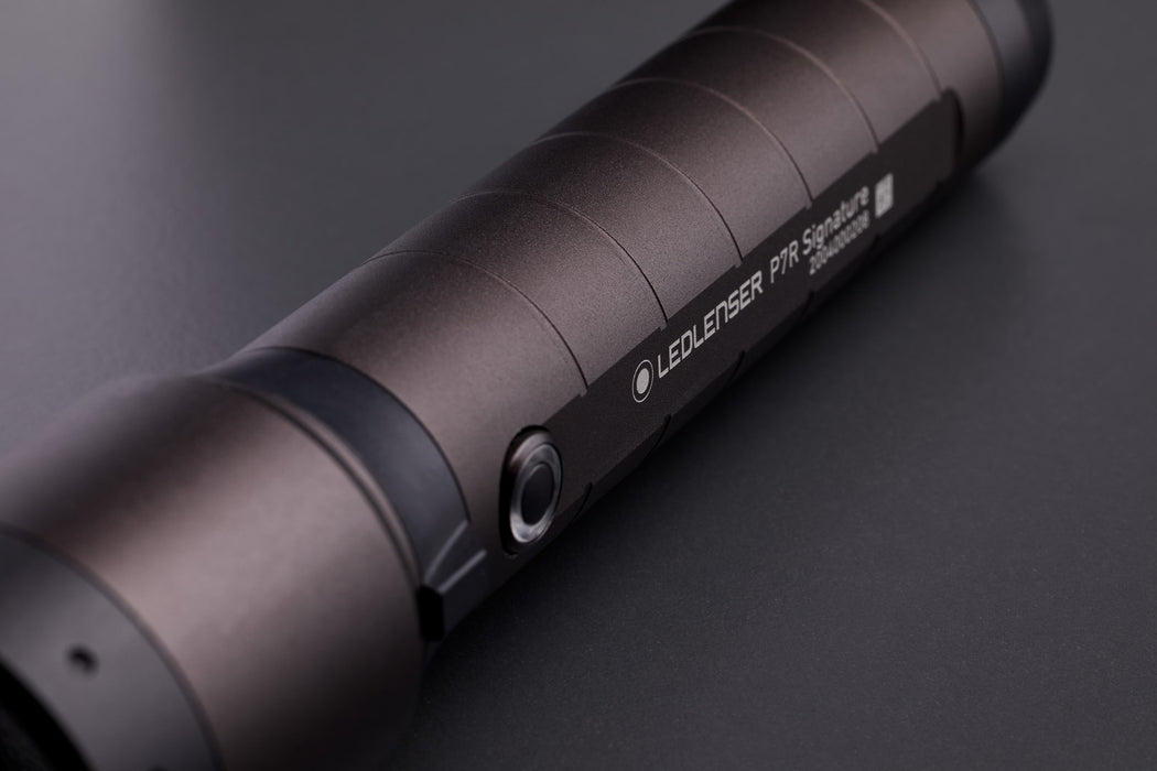 Ledlenser P7R Signature Black Ръчно фенерче LED